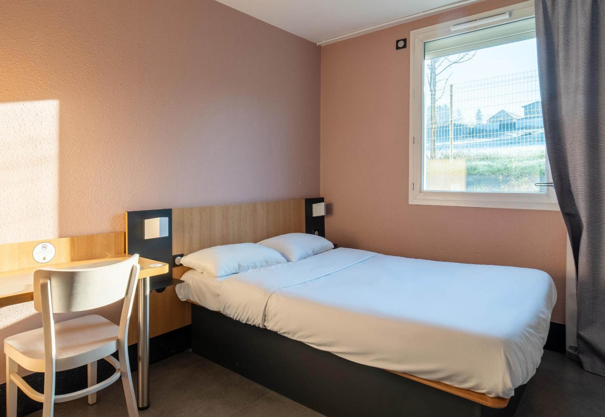 B&B Hôtel Brive-la-Gaillarde Ussac Buitenkant foto